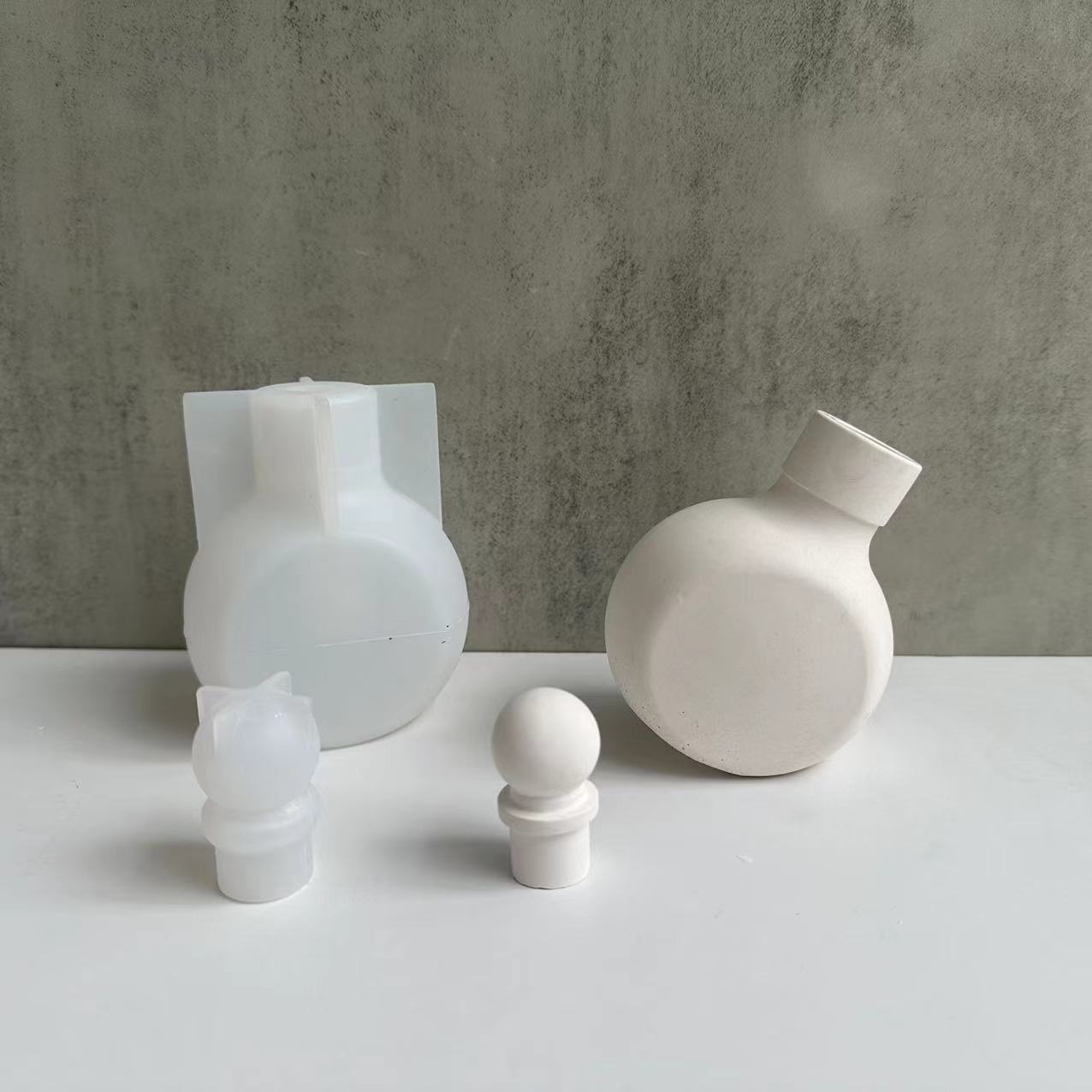 Silicone Mold for Perfume Bott - огляд і ціна Candle Making And Perfume