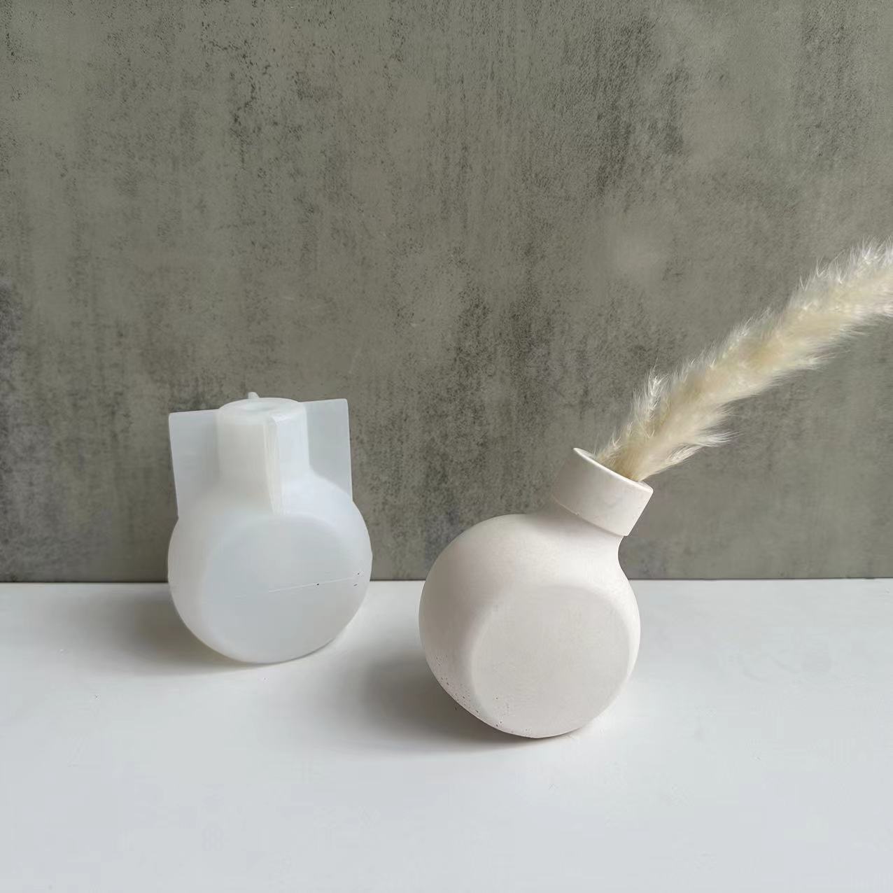 Silicone Mold for Perfume Bott - огляд і ціна Candle Making And Perfume