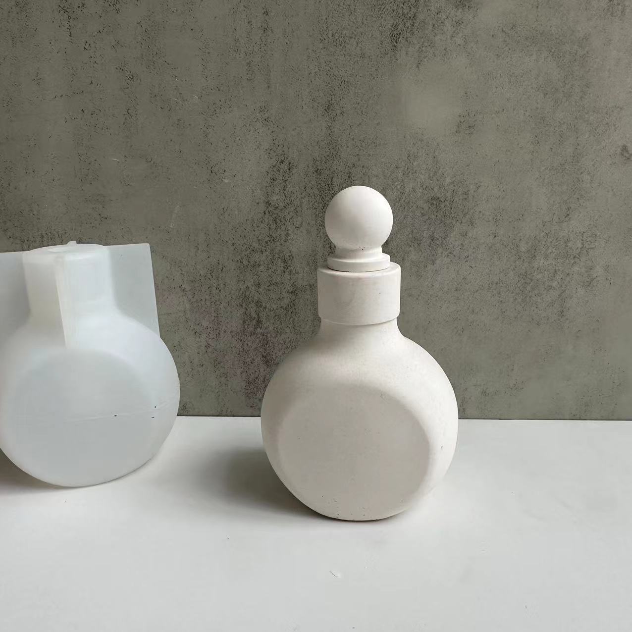 Silicone Mold for Perfume Bott - огляд і ціна Candle Making And Perfume